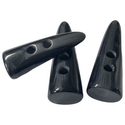 2 รู GRS Horn Shaped Toggle Buttons / Horn Tooth Shape สีดำ